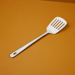 Hani Enameled Spatula