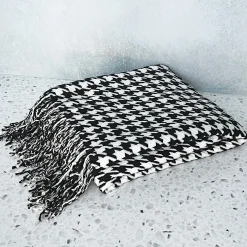 Houndstooth Throw Blanket