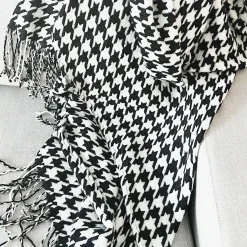 Houndstooth Throw Blanket