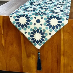 Skoura Table Runner