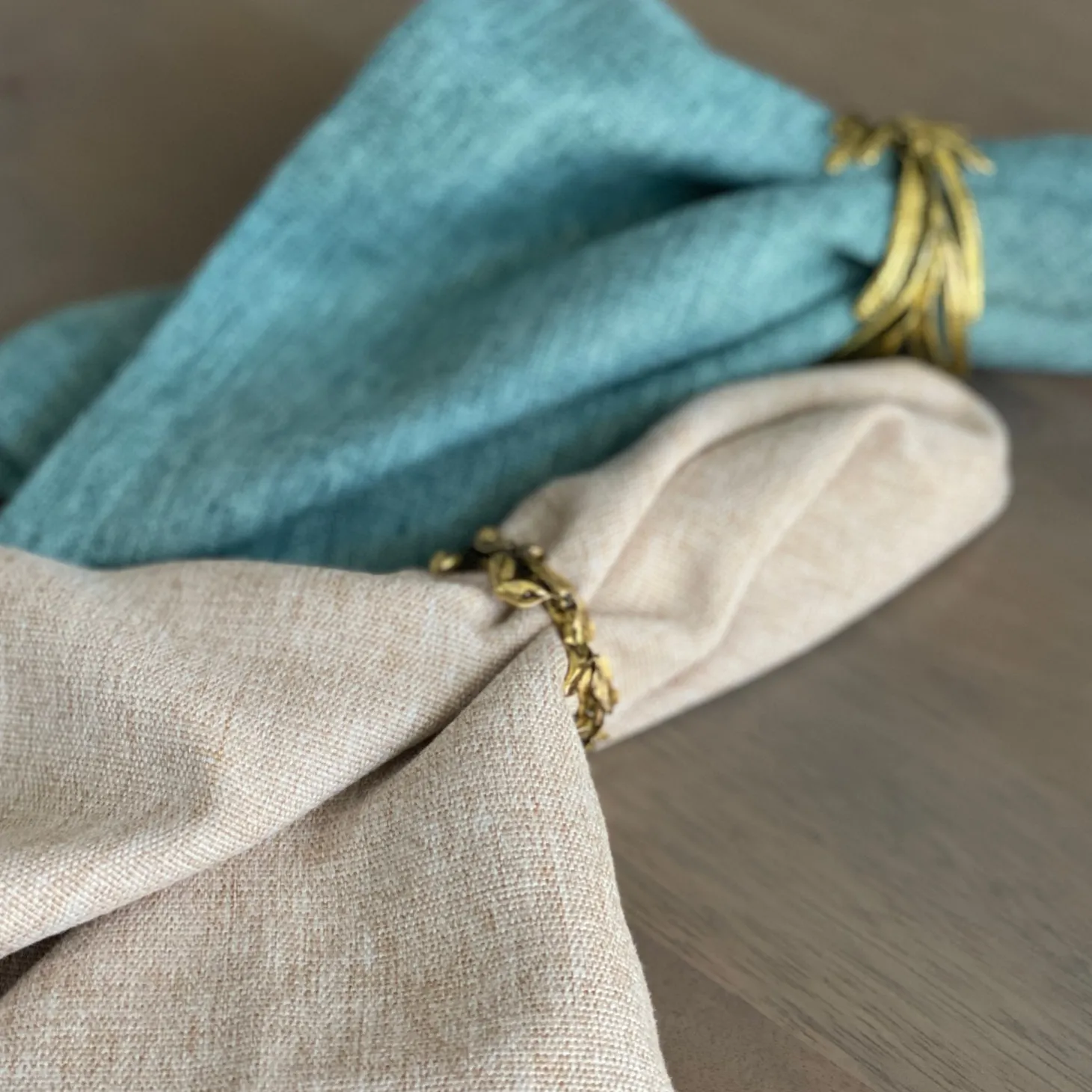 Vintage Linen Napkin - Set of 4